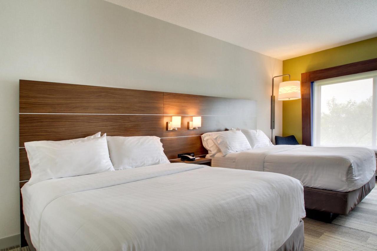 Holiday Inn Express & Suites Aurora - Naperville By Ihg Esterno foto